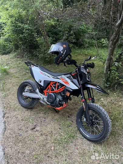 KTM SMC 690R