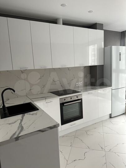 1-к. квартира, 42 м², 11/16 эт.