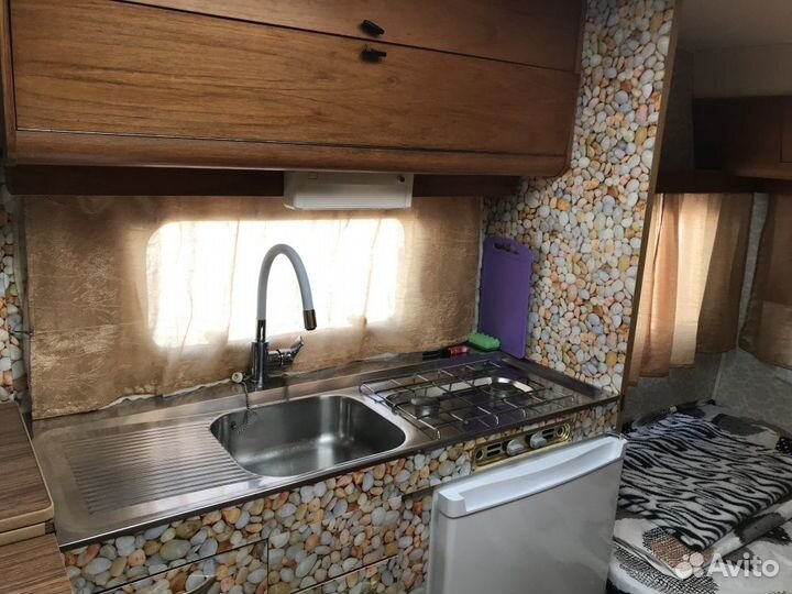 Отдых у моря в автодоме трейлере кемпере