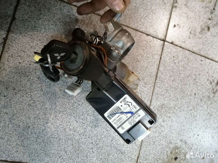 Митсубиси ланцер 10 замок зажигания