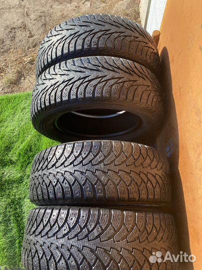 Nordman Nordman 4 215/55 R16 и 215/60 R16