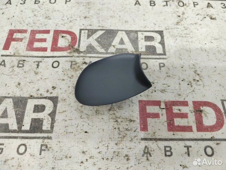 Накладка ручки двери передняя левая Toyota Corolla