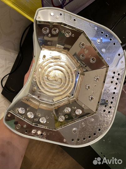 Уф лампа для ногтей