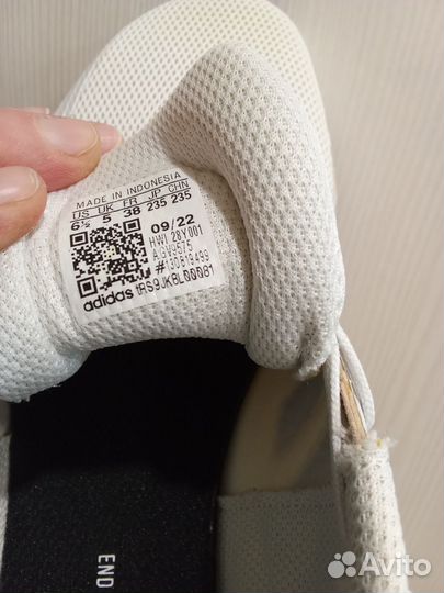 Кроссовки женские adidas