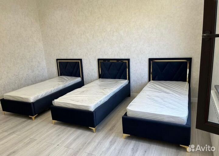 Кровать двухспальная в наличии и на заказ. Доставка