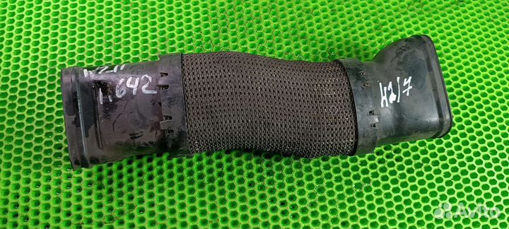 Патрубок воздушного фильтра Mercedes-Benz E-class