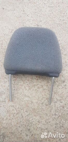 Подголовник