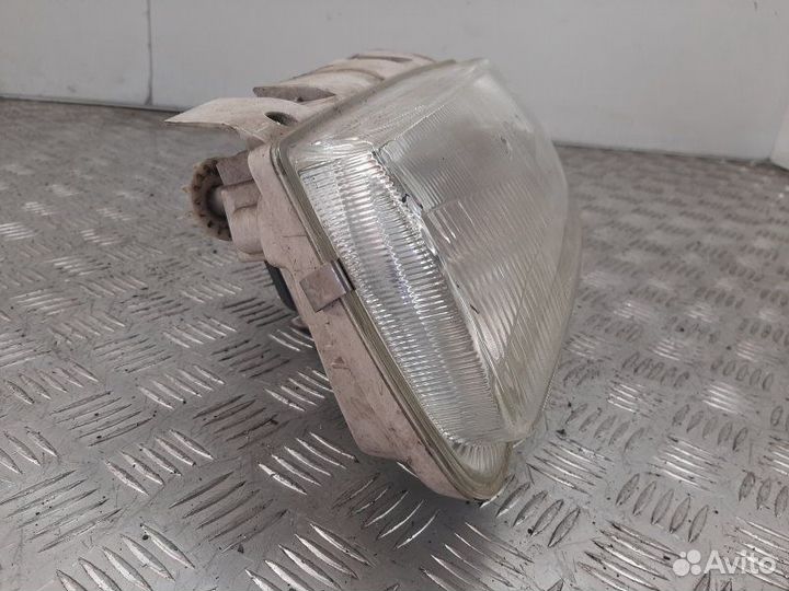 Фара Volkswagen Polo (1994-2002)