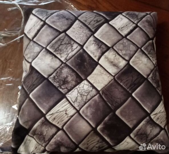 Подушки для стула 4 штуки