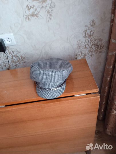 Берет женский