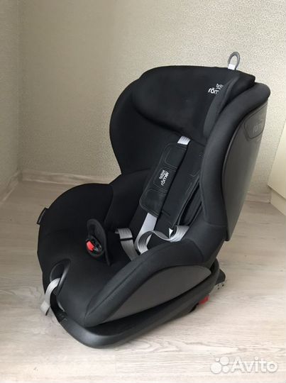 Автокресло britax romer trifix2 i size