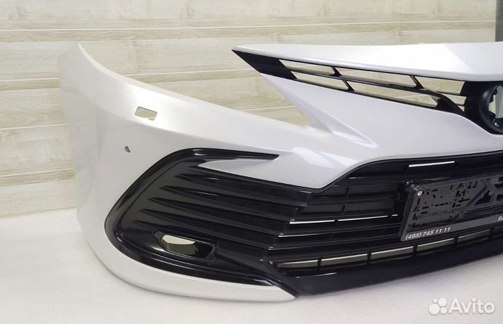 Camry 70 Бампер передний Оригинал в сборе 21-23