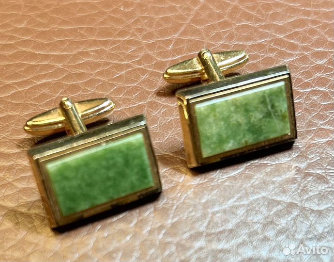 Золотые запонки