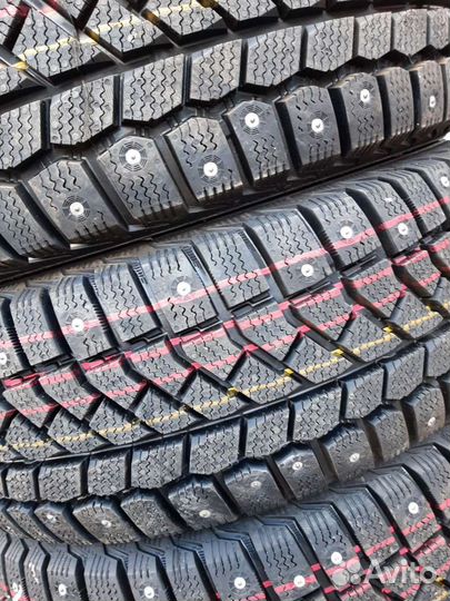 Viatti Brina Nordico V-522 205/50 R17