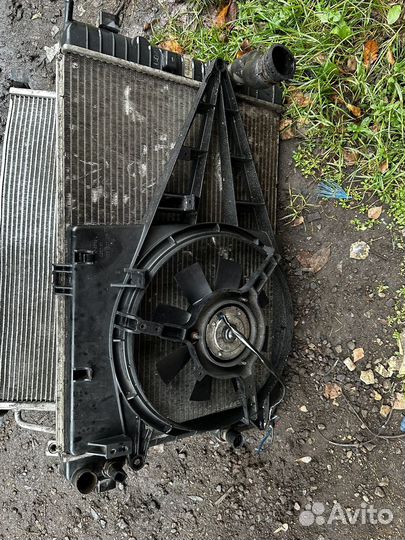Радиатор охлаждения opel omega b