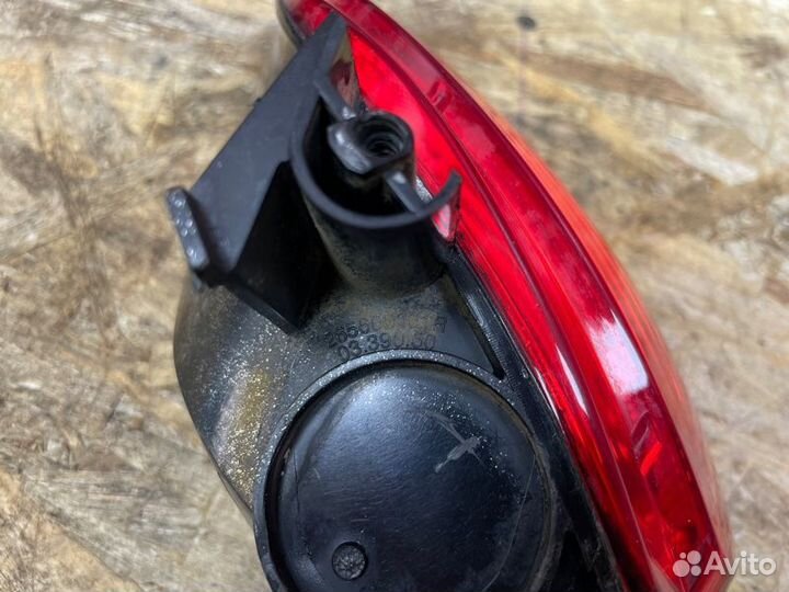 Фонарь противотуманный задний правый Renault