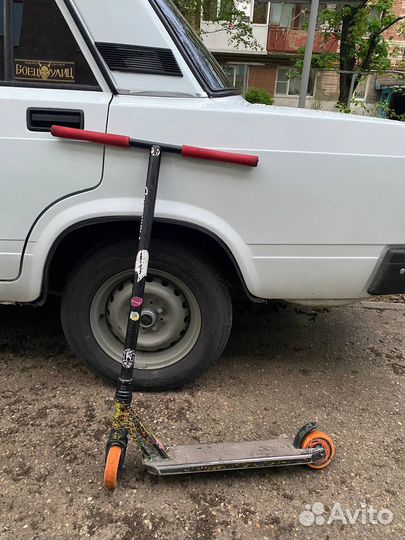 Трюковой самокат