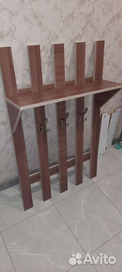 Вешалка в прихожую