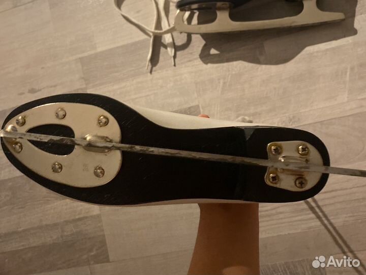 Коньки фигурные ladies