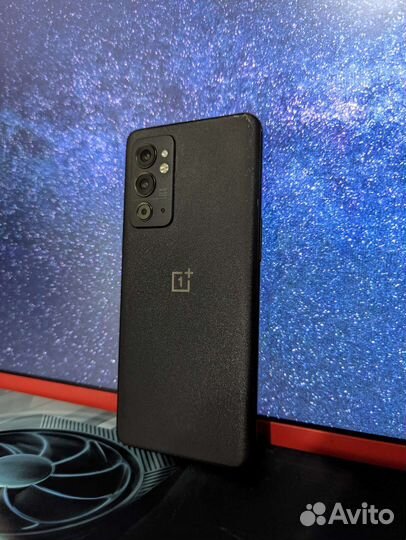 Телефон OnePlus 9 RT 12/256