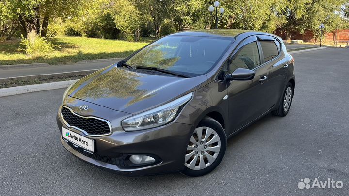 Kia Ceed 1.6 AT, 2012, 233 500 км