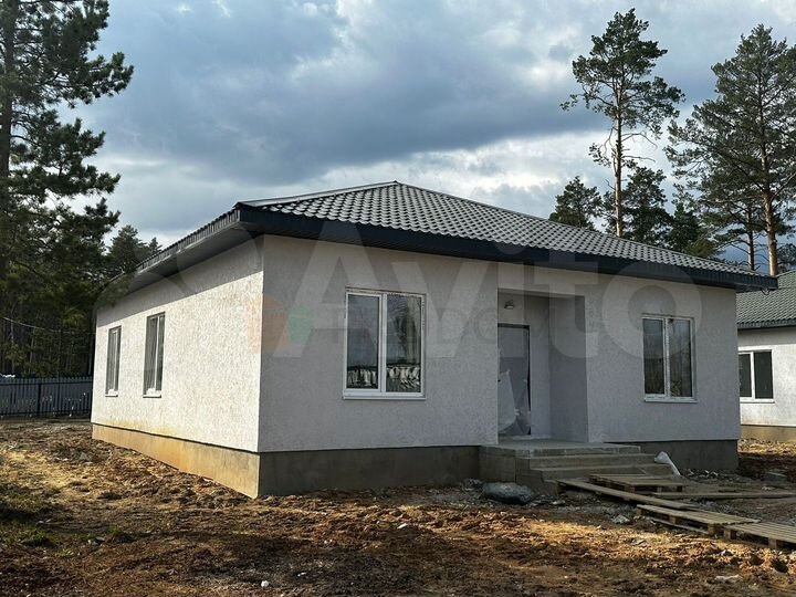 Коттедж 135 м² на участке 8 сот.