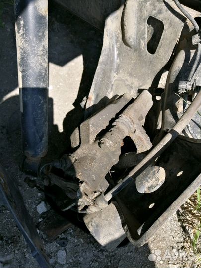 Суппорт Renault Megan III