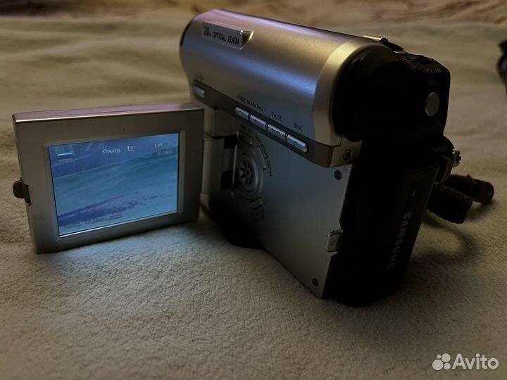 Видеокамера samsung vp-d352i