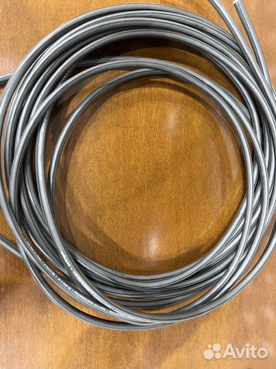 Кабель Audioquest CAT700 Carbon Grey 5.0 Silver