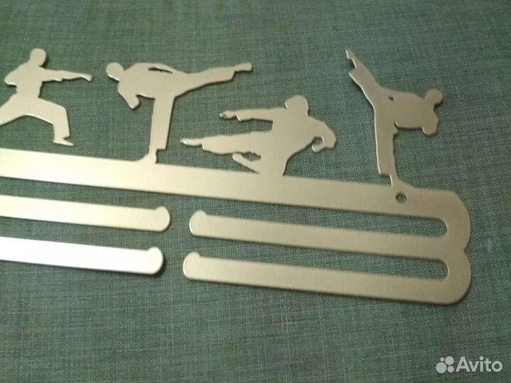 Медальница,для разного спорта металическая