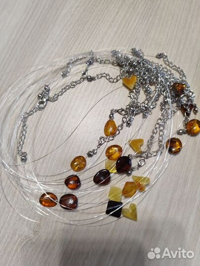Янтарные украшения