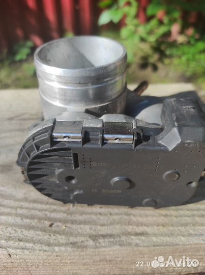 Дроссельная заслонка VAG 036133062d