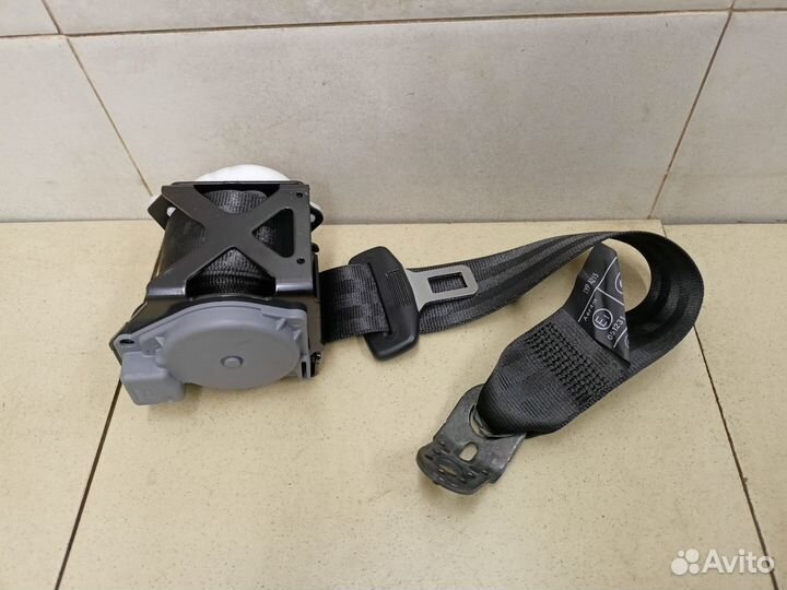 Ремень безопасности A1 2010