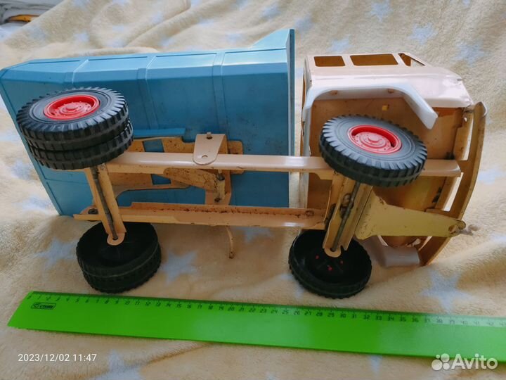 Игрушки СССР машины