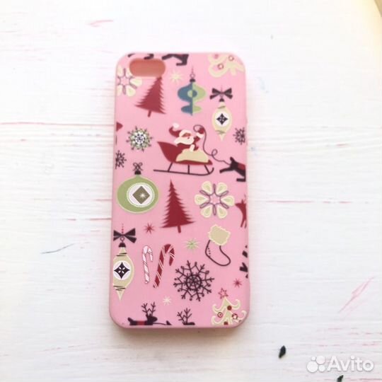 Чехлы на iPhone 5