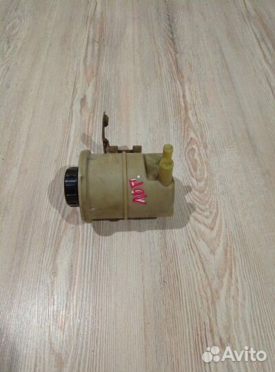 Бачок гидроусилителя гур Renault logan
