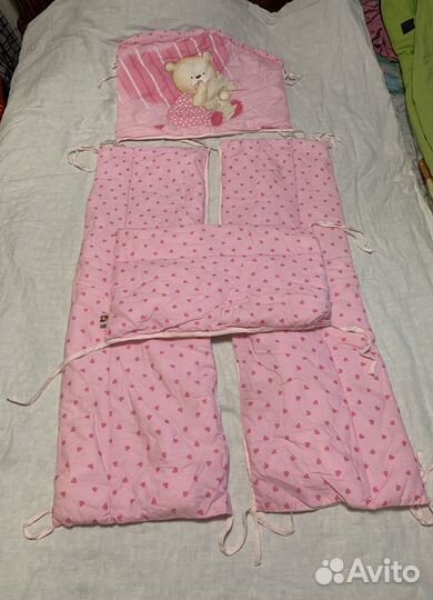 Бортики на детскую кроватку