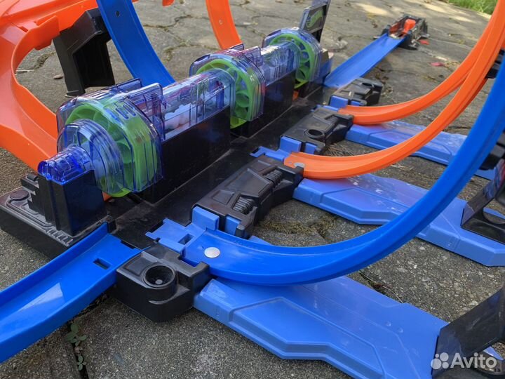 Hot Wheels Экшн Автотрек Винтовое столкновение