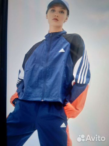 Adidas спортивный костюм женский новый
