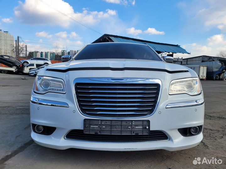 Chrysler 300c разбор