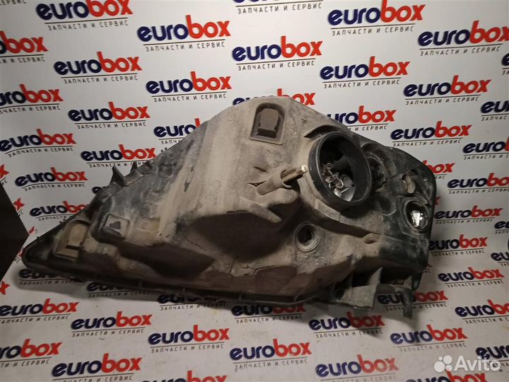 Фара правая Renault Logan 2005