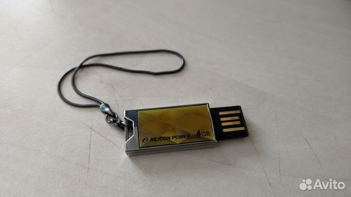 Флеш карта Silicon Power 4 Gb