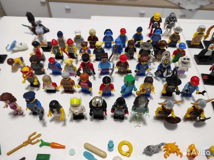 Lego minifigures