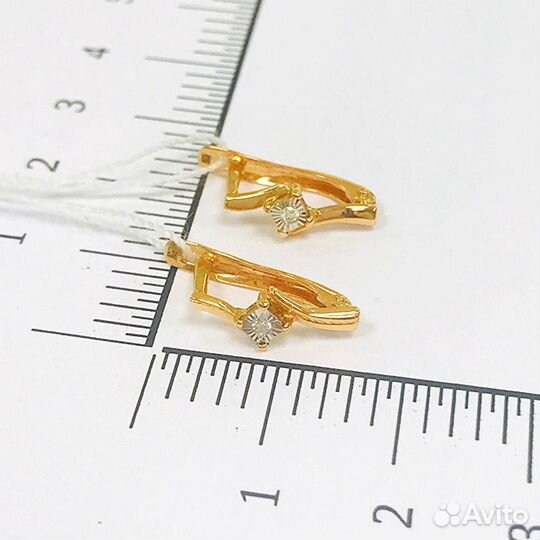 Золотые серьги с бриллиантами