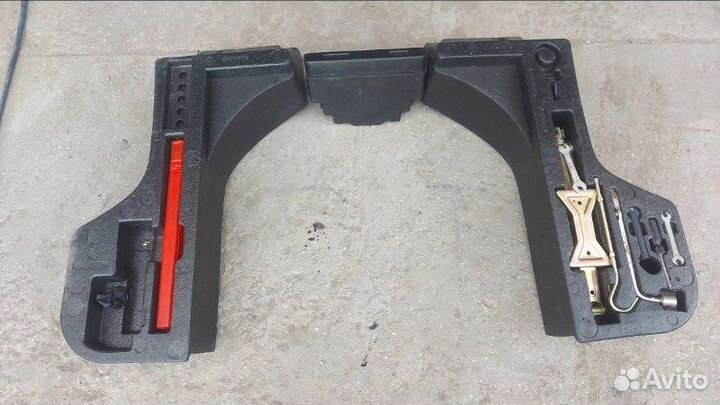 Органайзер для инструмента Lifan X60 2016