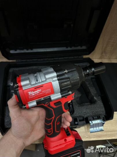 Гайковерт Milwaukee 880 Nm