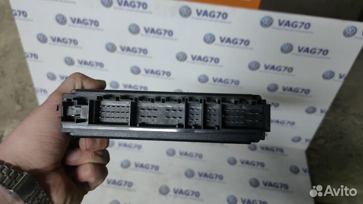 Блок управ. электр. борт. сети 7L6937049N