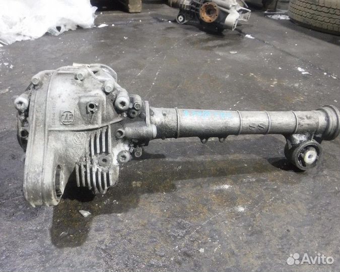 VW Touareg 1 Редуктор переднего моста