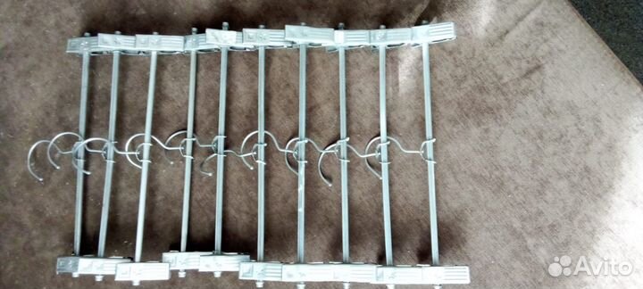 Вешалки, плечики, крючки