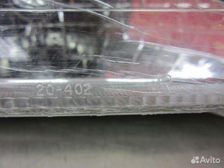 Фара правая Toyota Carina T210 98-01